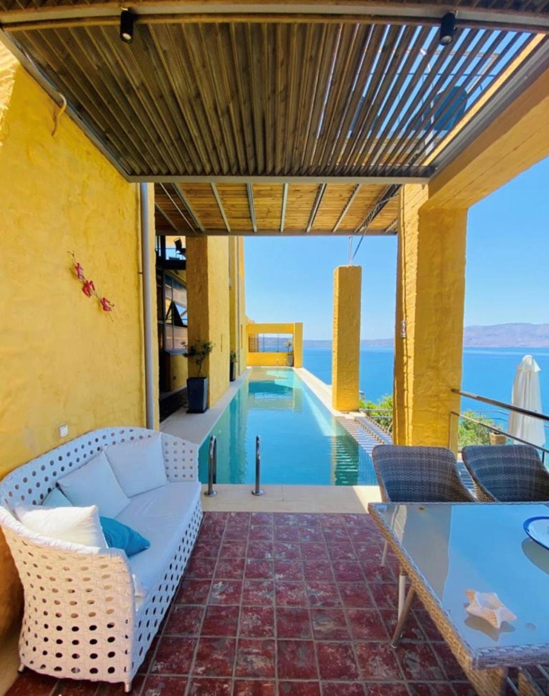 Beachfront Ravdoucha Epavlis Eleni Villa - Pool, Hot Tub, Gym, Sauna, Private Parking, Wifi Ханья Экстерьер фото