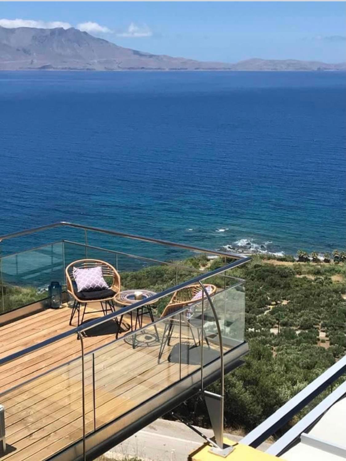 Beachfront Ravdoucha Epavlis Eleni Villa - Pool, Hot Tub, Gym, Sauna, Private Parking, Wifi Ханья Экстерьер фото