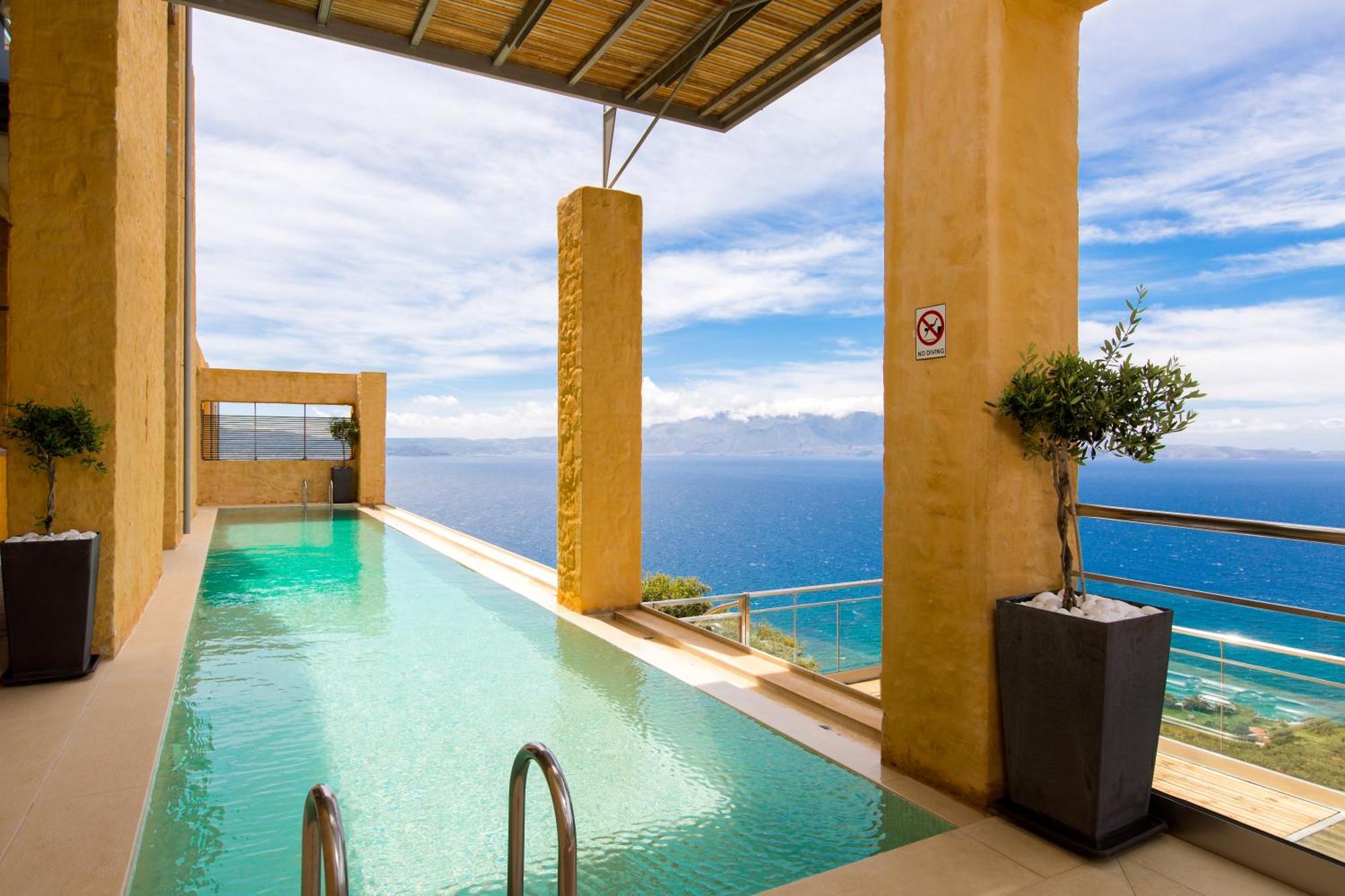 Beachfront Ravdoucha Epavlis Eleni Villa - Pool, Hot Tub, Gym, Sauna, Private Parking, Wifi Ханья Экстерьер фото