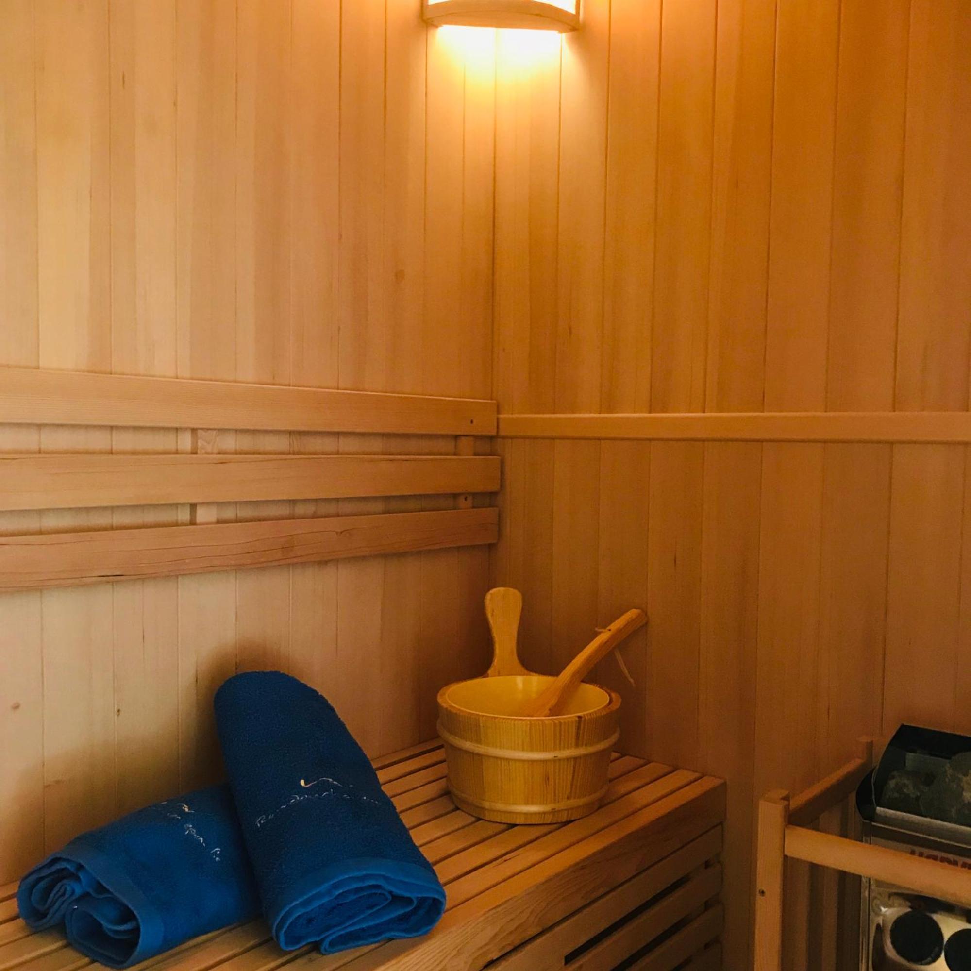 Beachfront Ravdoucha Epavlis Eleni Villa - Pool, Hot Tub, Gym, Sauna, Private Parking, Wifi Ханья Экстерьер фото
